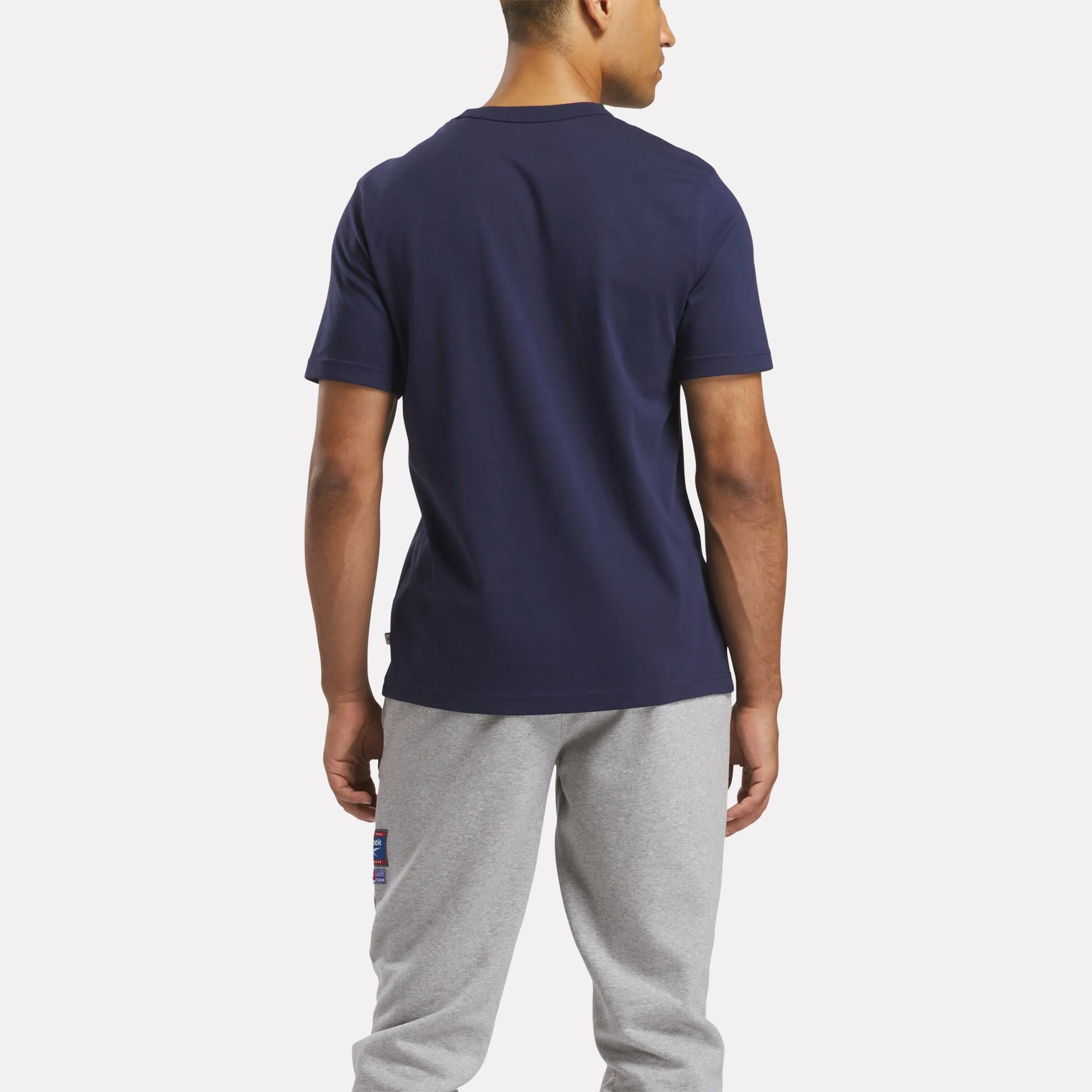 Reebok Identity Badge T-Shirt Vector Navy