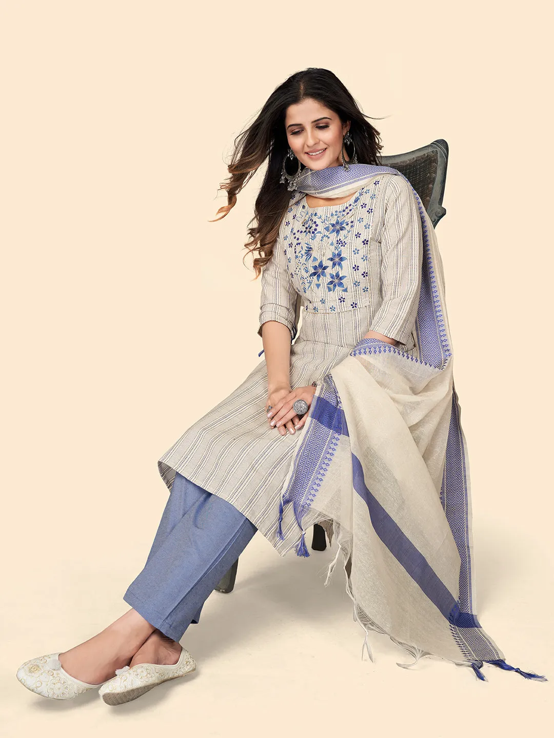 Women'S Print & Embroidered Straight Cotton White Stitched Kurta Pant With Dupatta