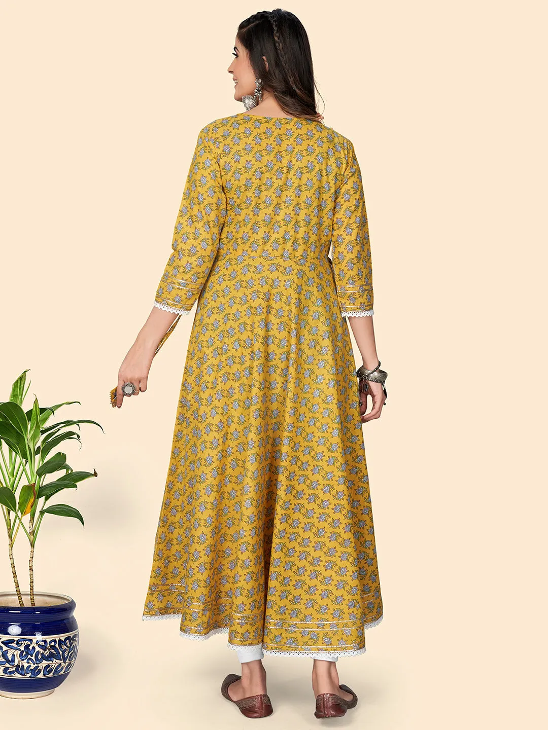 Women'S Print & Lace Work Anarkali Cotton Yellow Stitched Kurta